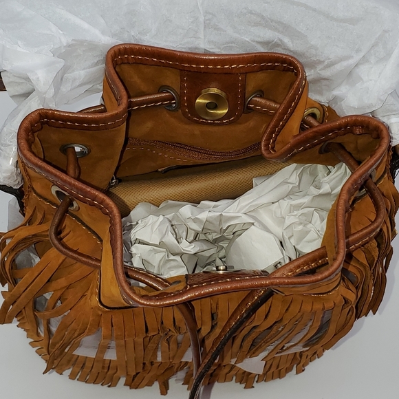 Patricia Nash Bags Patricia Nash Bronte Leather Bucket Bag Poshmark